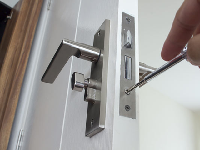Clear Solution - Lasting Fixes commercial door lock and hardware services - Alexandria, VA
