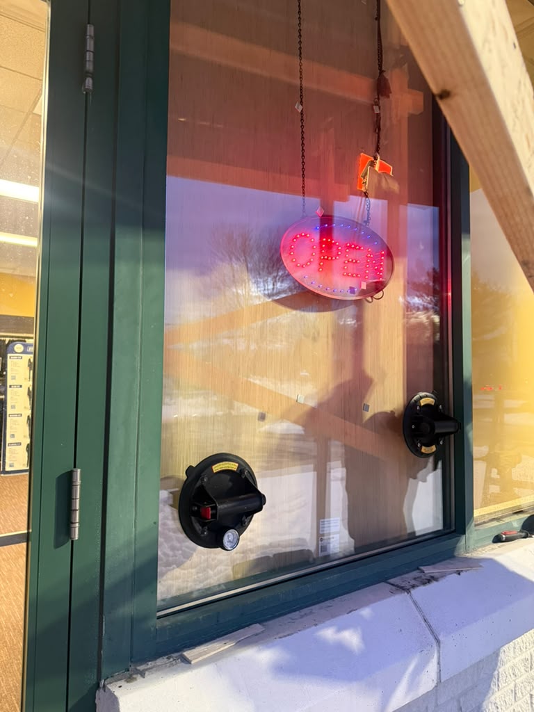 Storefront Glass Repair and Window Replacement Services