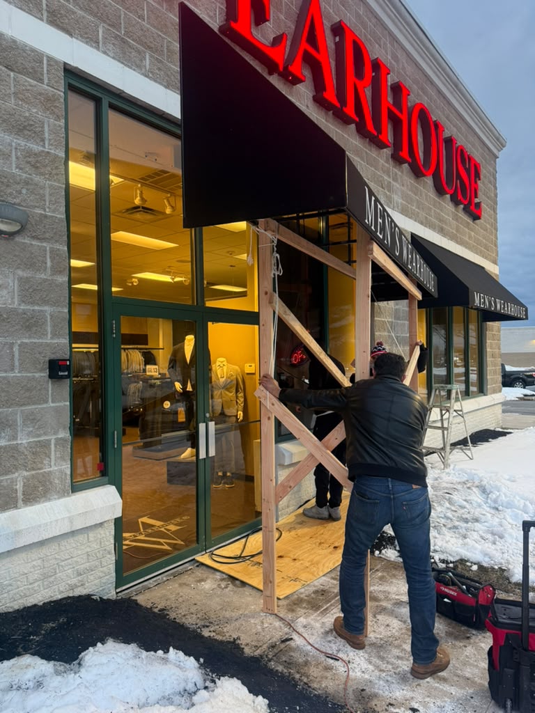 Professional Storefront Glass Repair & Replacement Services