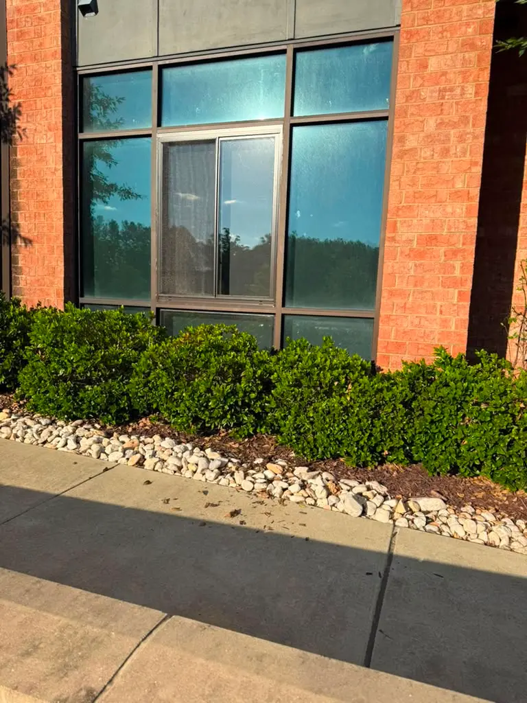 Trusted Glass & Door Repair Company in Alexandria VA